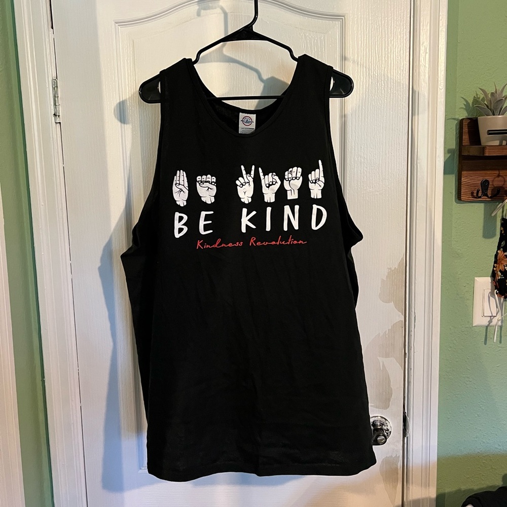 “Be Kind” ASL tank top